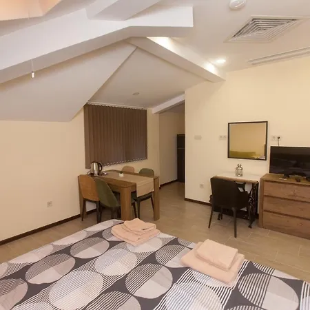 Family House - Free Parking 4*