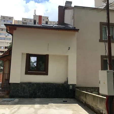 Maison d'hôtes Family House - Free Parking Sofia