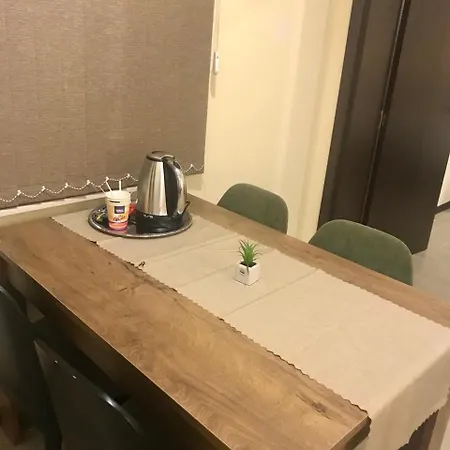 Family House - Free Parking