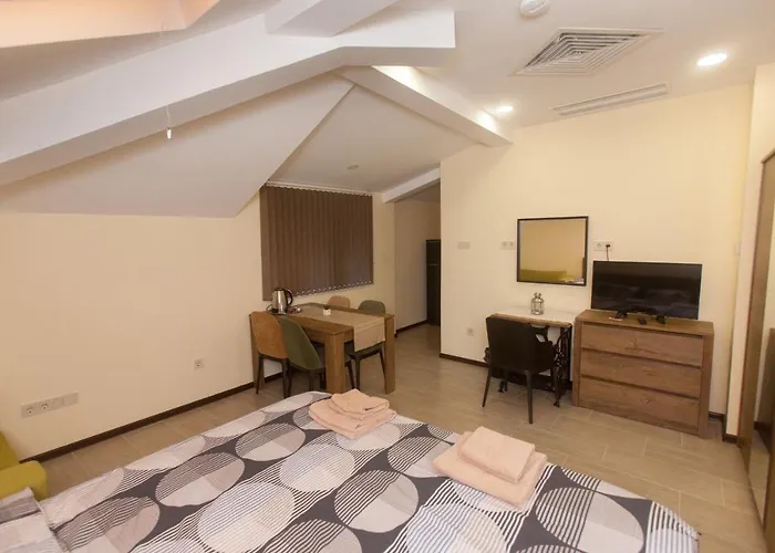 Family House - Free Parking 4*