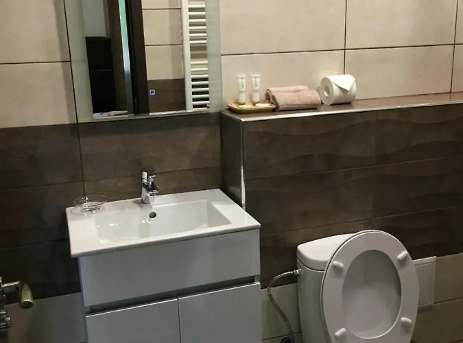 Family House - Free Parking סופיה