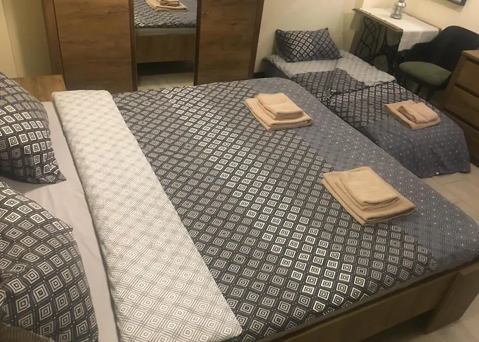 Family House - Free Parking 4*