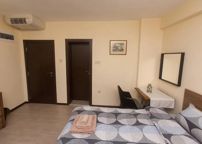 Family House - Free Parking 4*