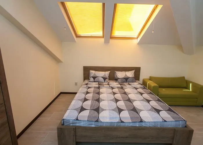 Guest house Family House - Free Parking