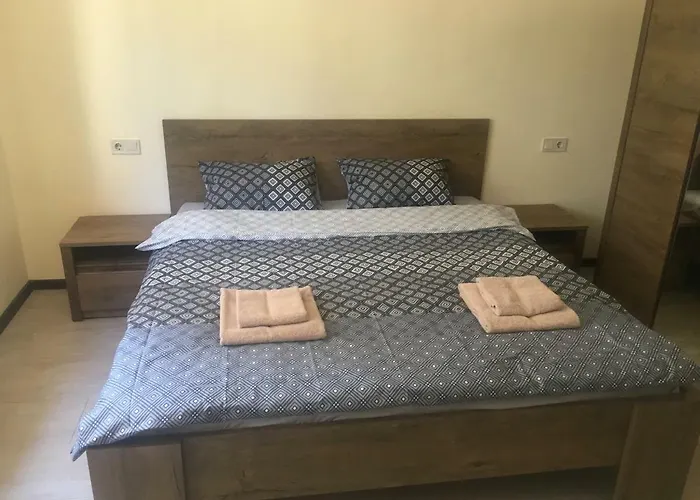 Guest house Family House - Free Parking 4*