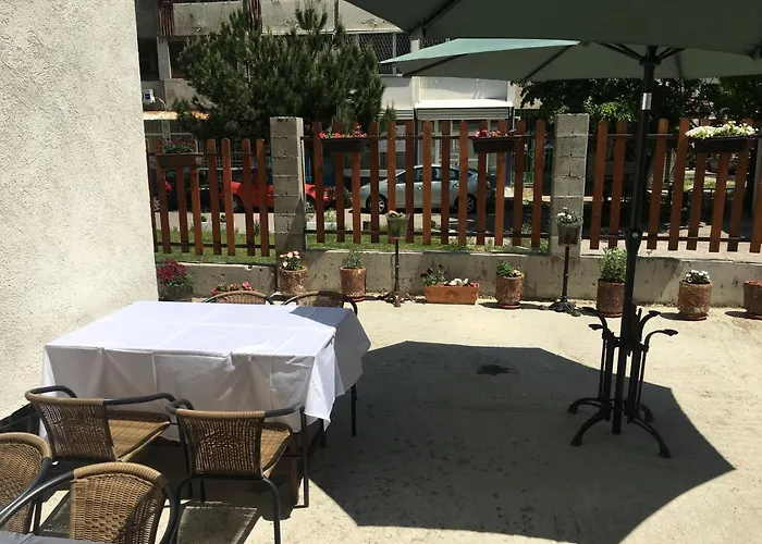 Family House - Free Parking 4* Sofia