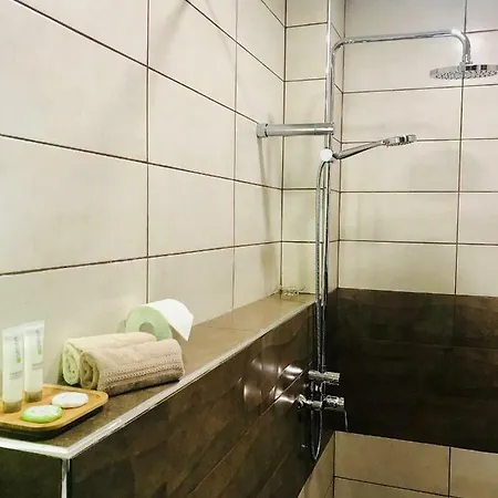 Pensjonat Family House - Free Parking