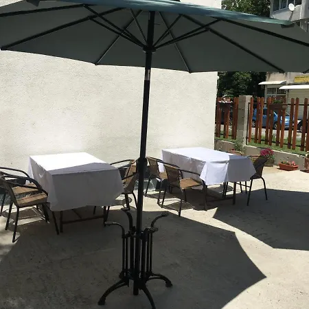 Pensjonat Family House - Free Parking